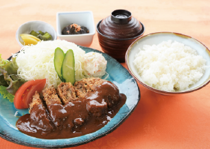 メンチカツ定食