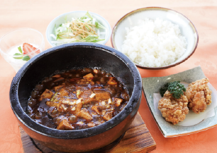 石焼麻婆豆腐