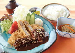 味噌カツ定食